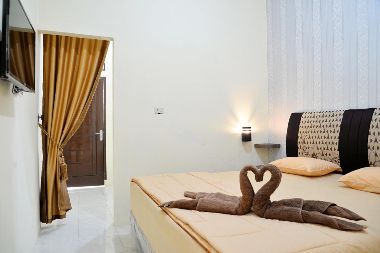 Haura Syariah Home Stay Bandar Lampung Exterior foto